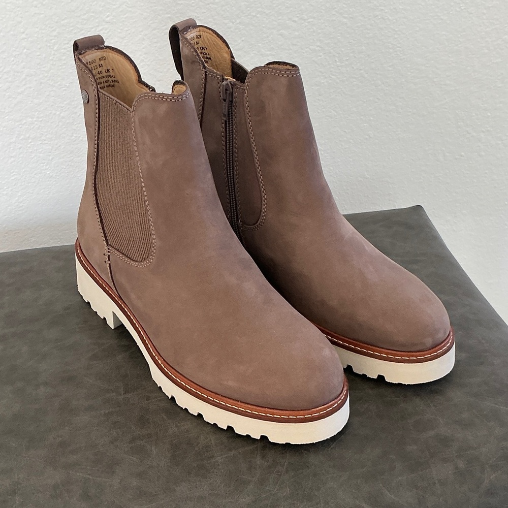 Women's Taupe/Medium Brown Ankle Boots